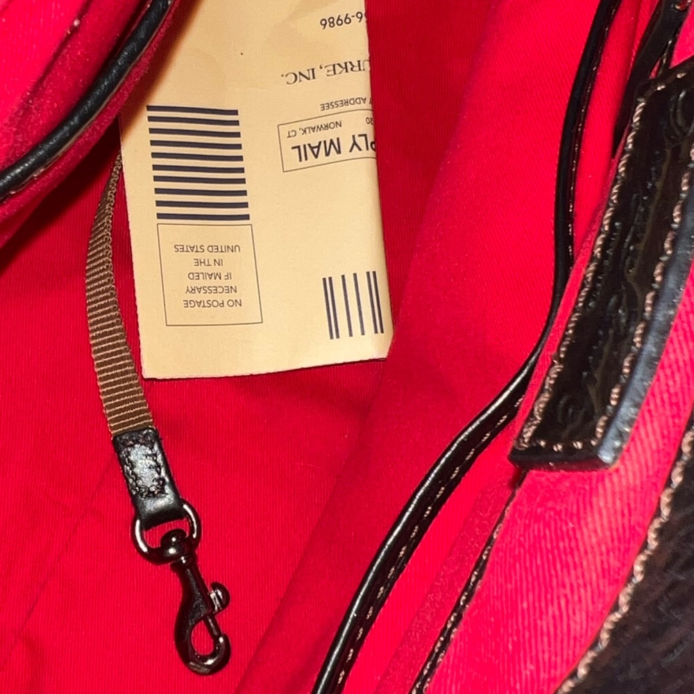 Dooney & Bourke
Women's Black Barlow Leather Satchel - Picture 6 of 7